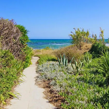 فيلة Posidonia - 200m From Sandy