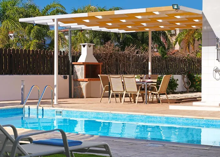 Villa Posidonia - 200m From Sandy