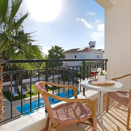 Posidonia - 200m From Sandy Villa *