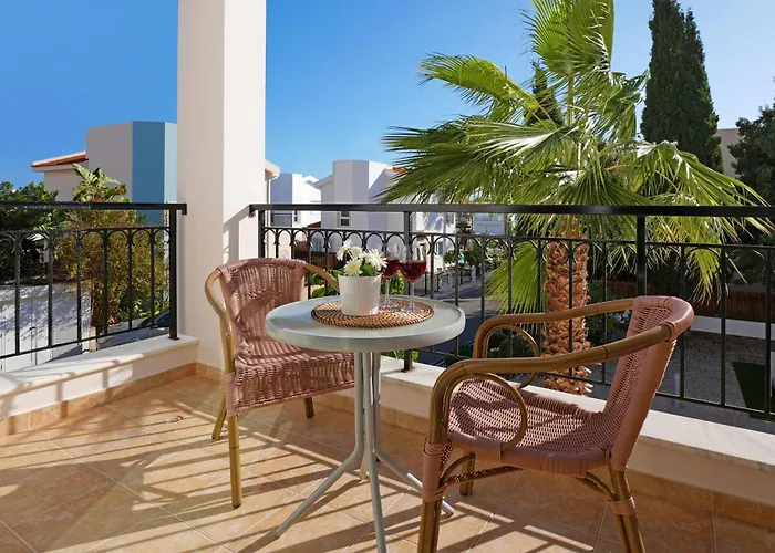 Posidonia - 200m From Sandy